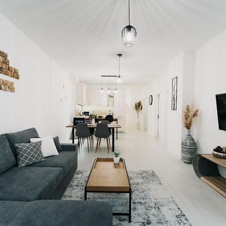 Apartment Avalon - Varna City Centre Luaran gambar